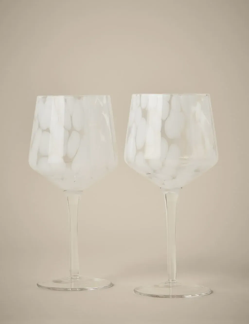 Set of 2 Speckled Wine Glasses - White image