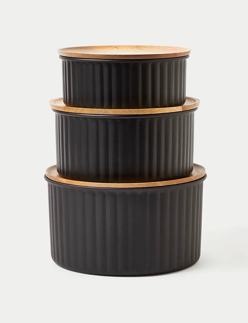 Set of 3 Ribbed Stacking Cake Tins - Black