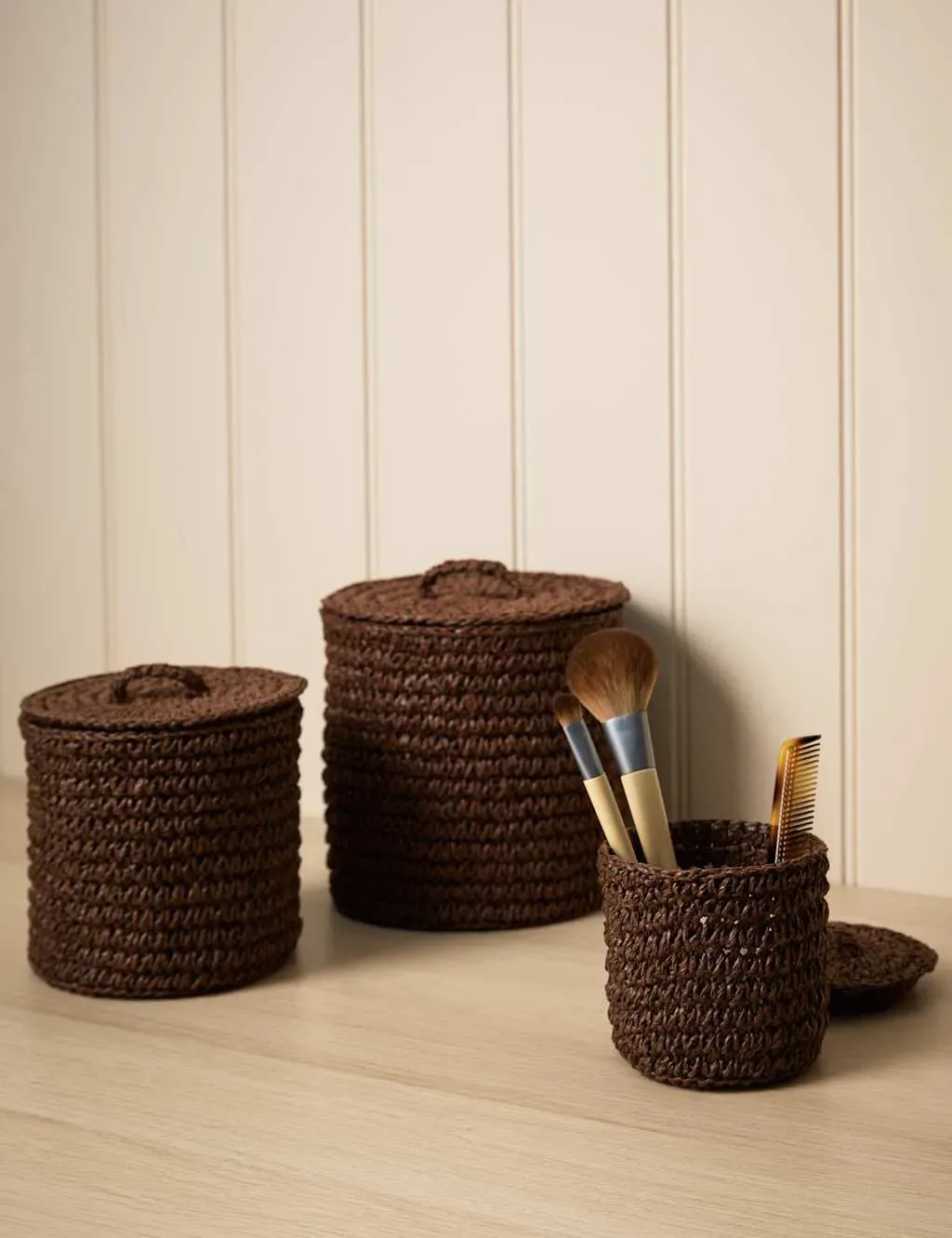 Set of 3 Small Lidded Pots - Brown, Raffia image