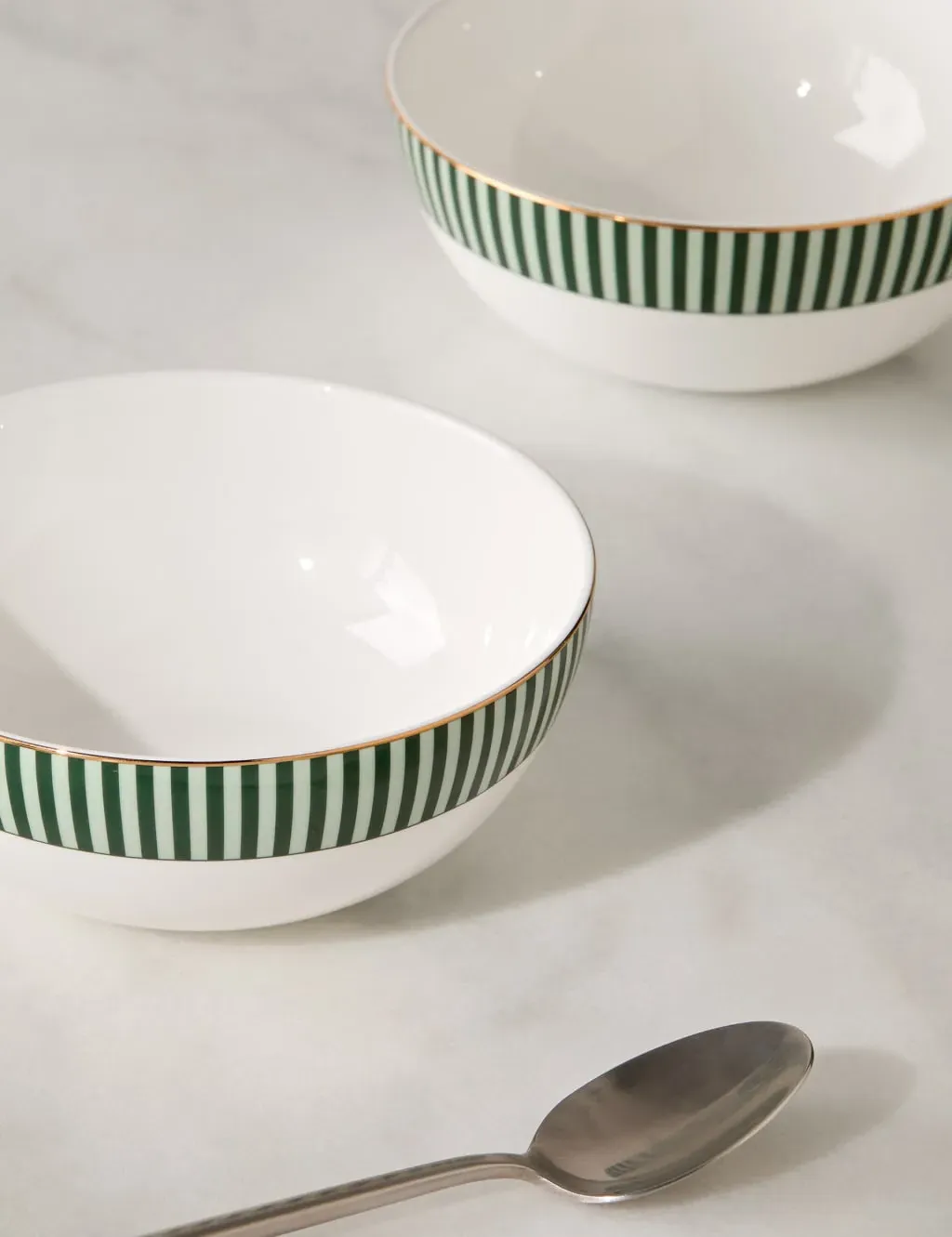 Set of 4 Cereal Bowls - Green, Bone China image