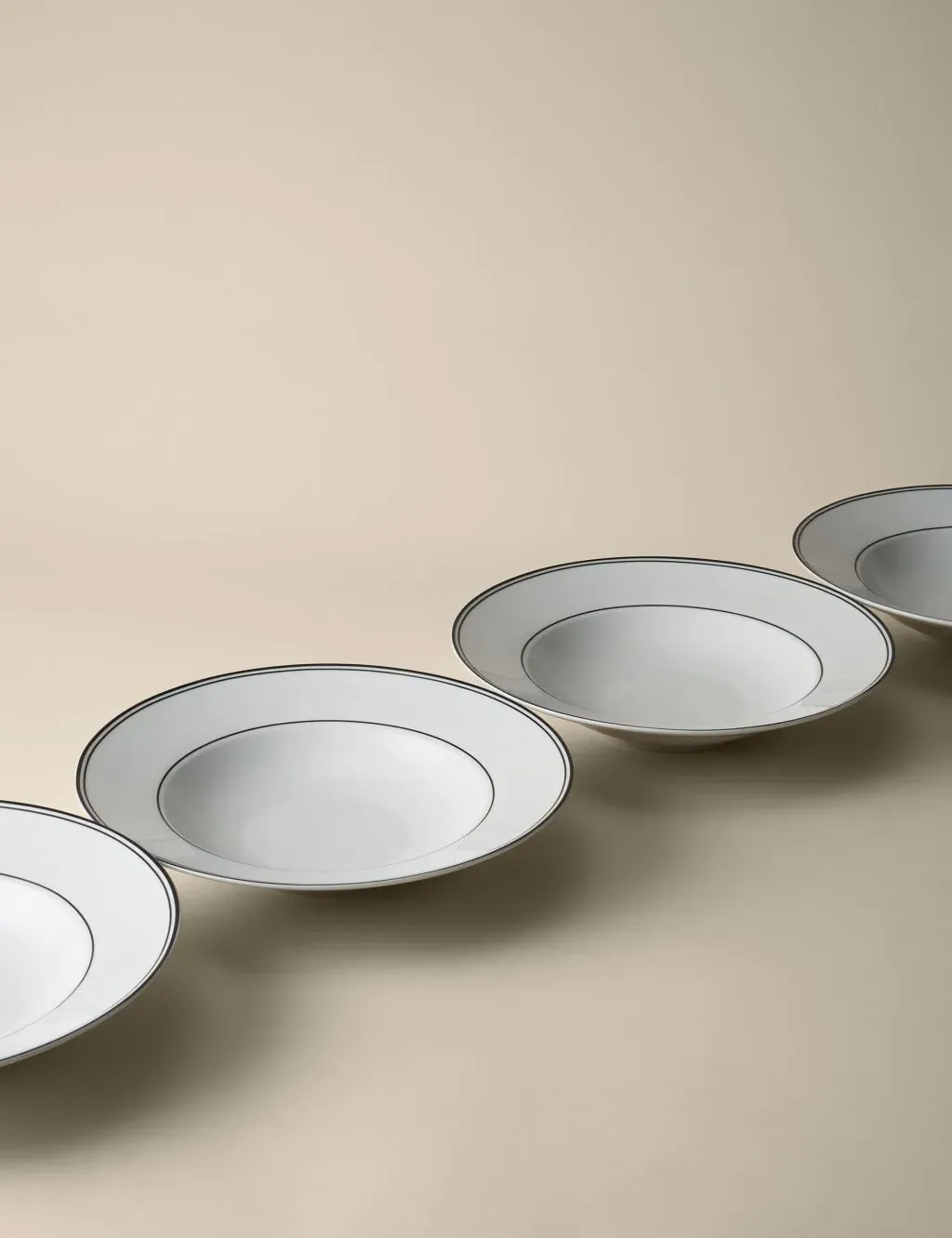 Set of 4 Rim Pasta Bowls - Black Mix, Porcelain