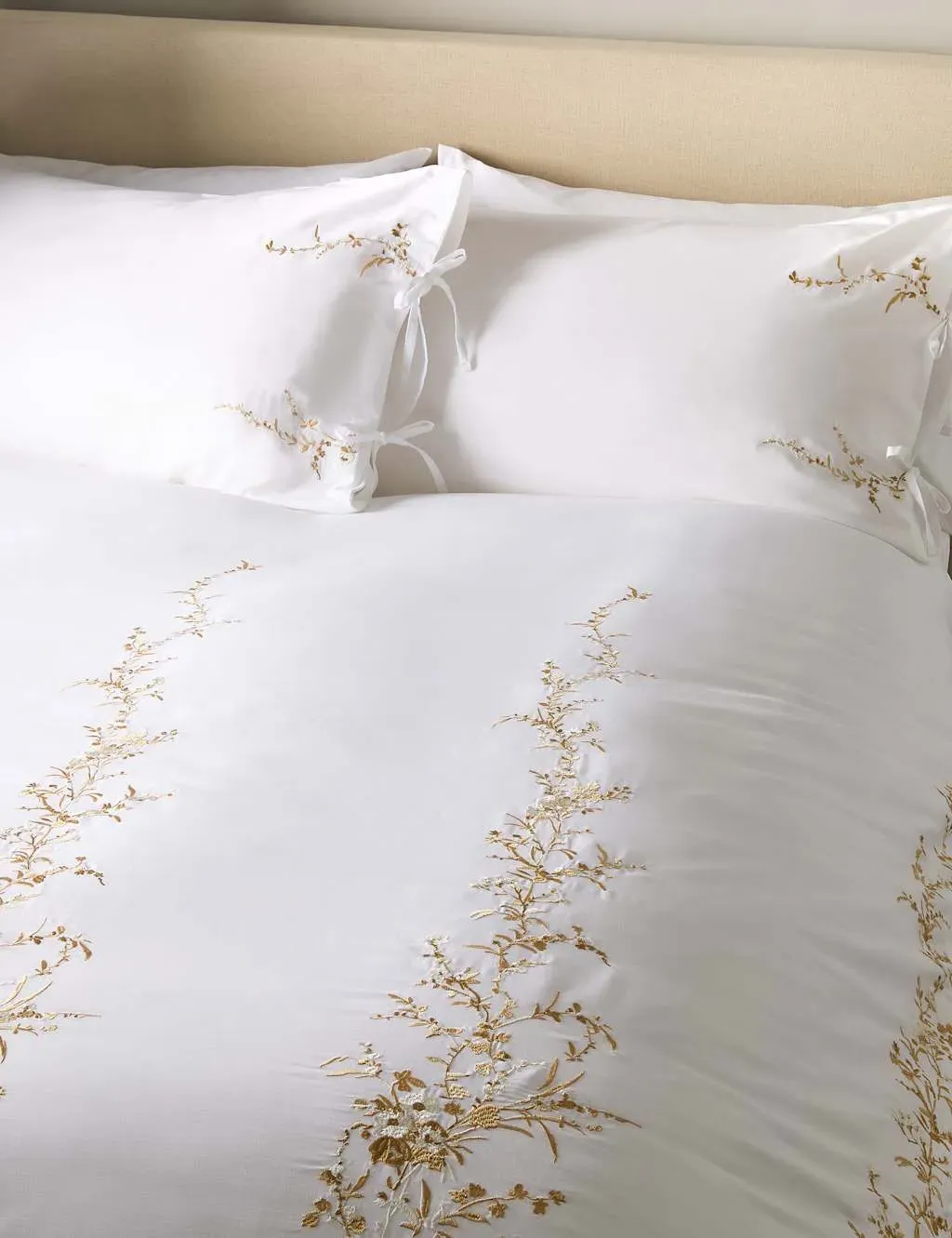 Single Bedding Set Floral - White Mix, Cotton image