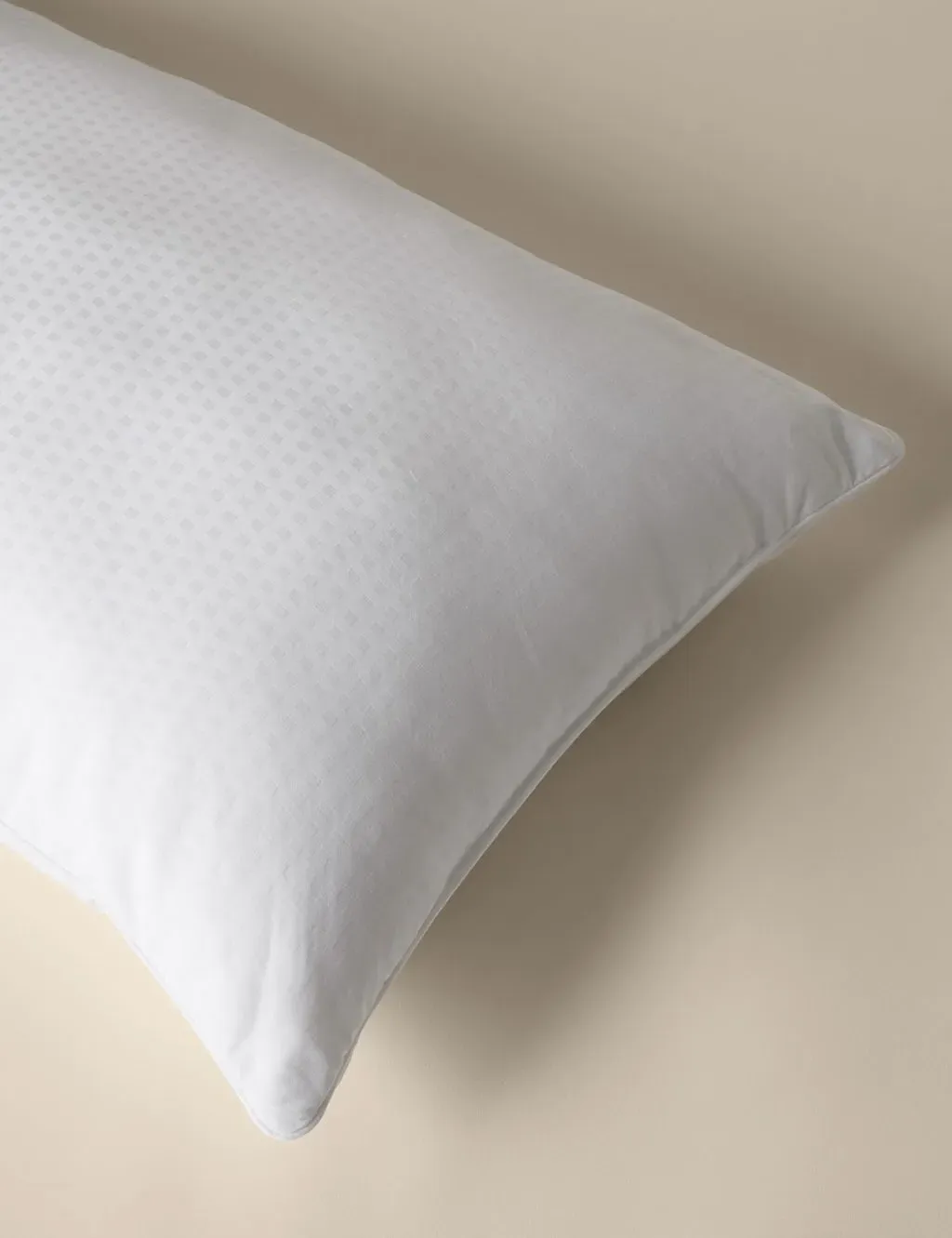 Single Pillow Soft - White, Mulberry Silk image