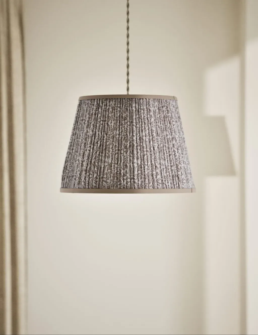 Tapered Lamp Shade Pleated - Cream, Fabric image