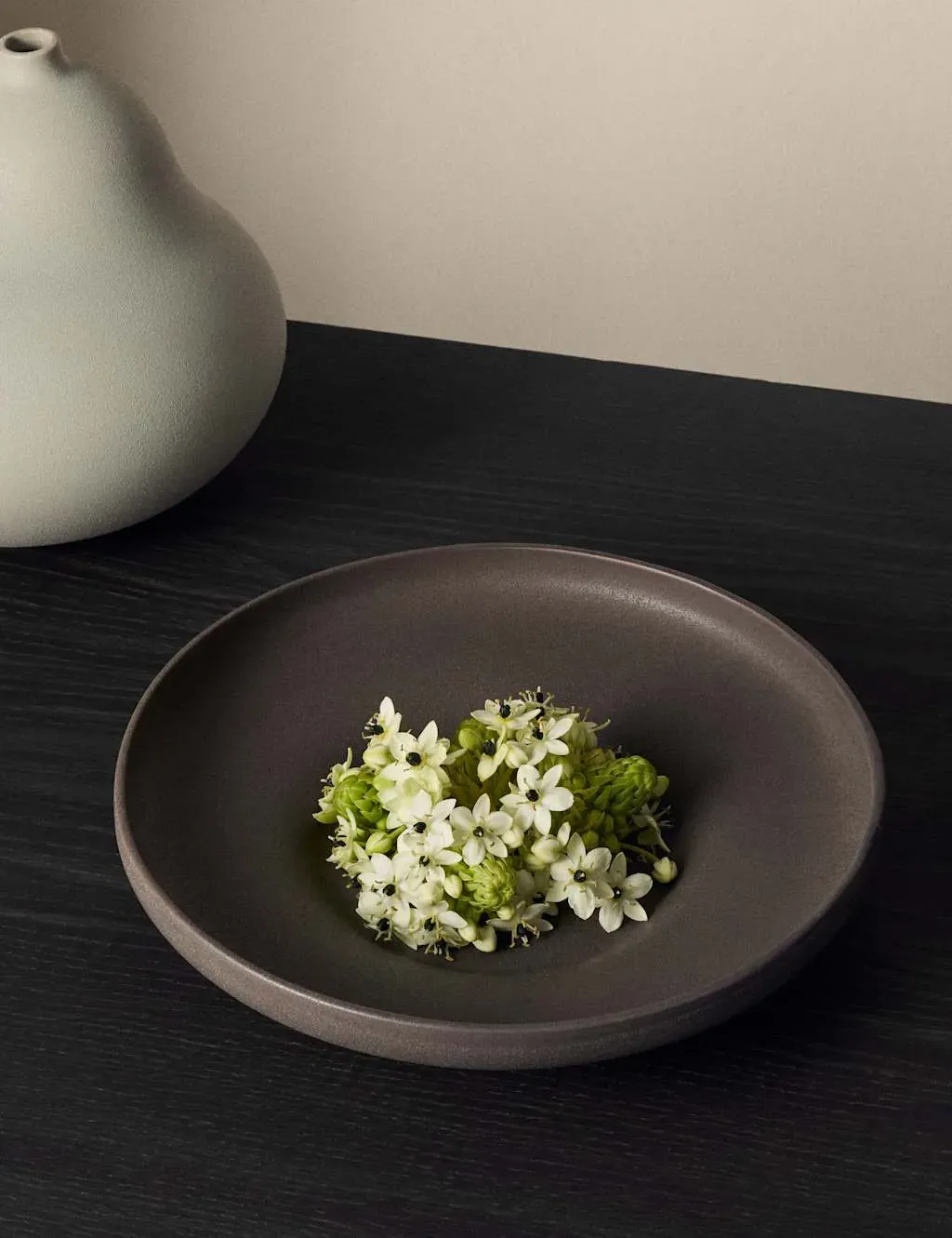 Fountain Ceramic Centrepiece Bowl - Black image