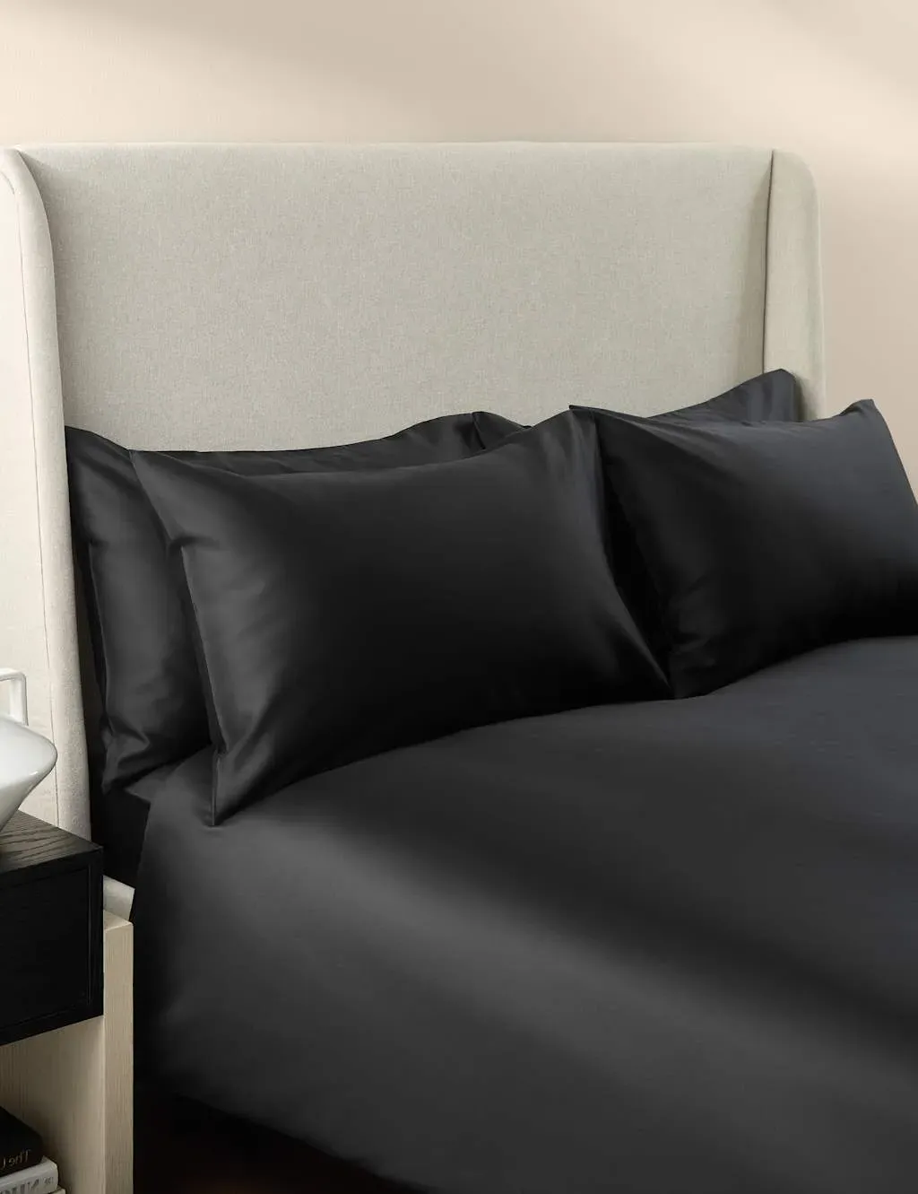 Super King Bedding Set 500 Thread Count - Black