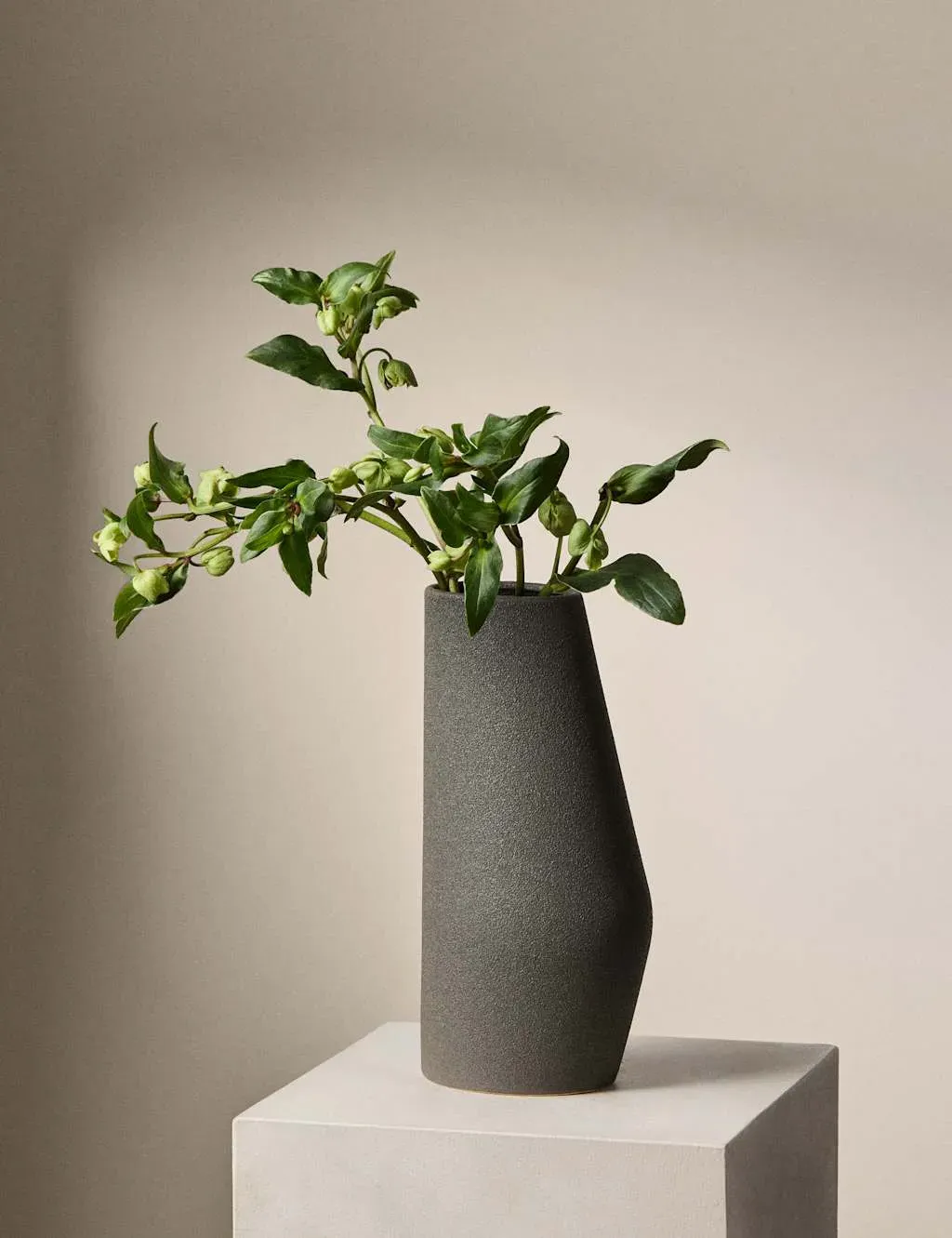 Tall Bend Vase - Black, Ceramic image