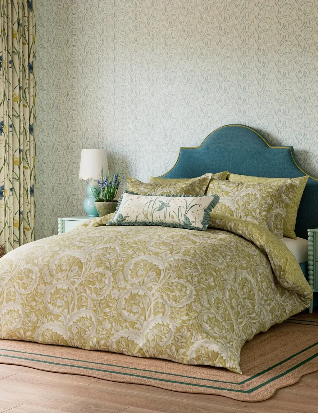 Double Bedding Set Floral Design - Gold, Cotton