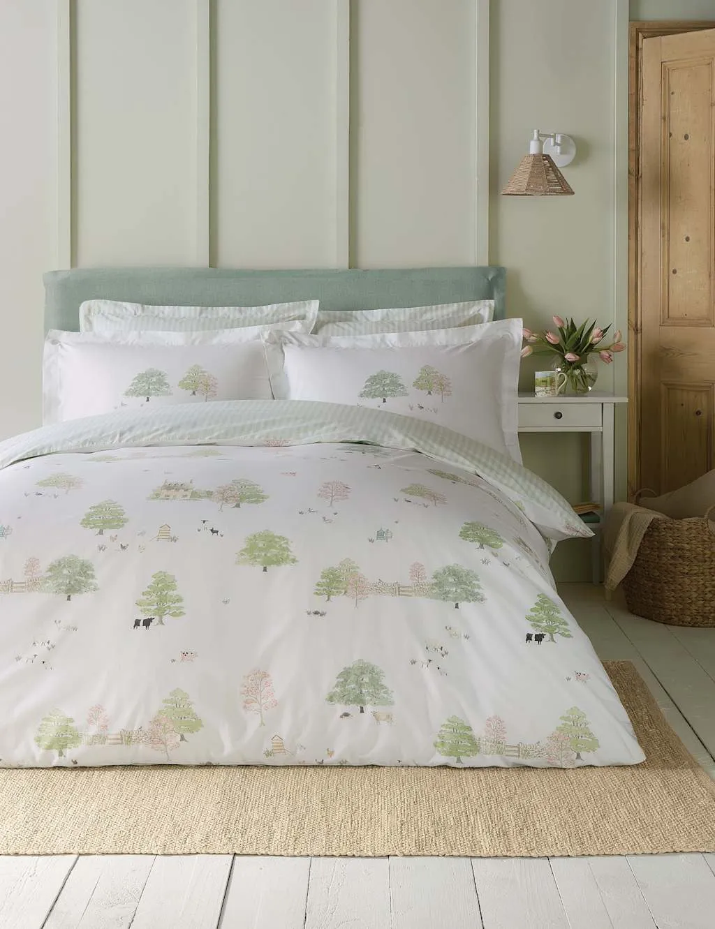 Single Bedding Set with Oxford Border - White Mix image