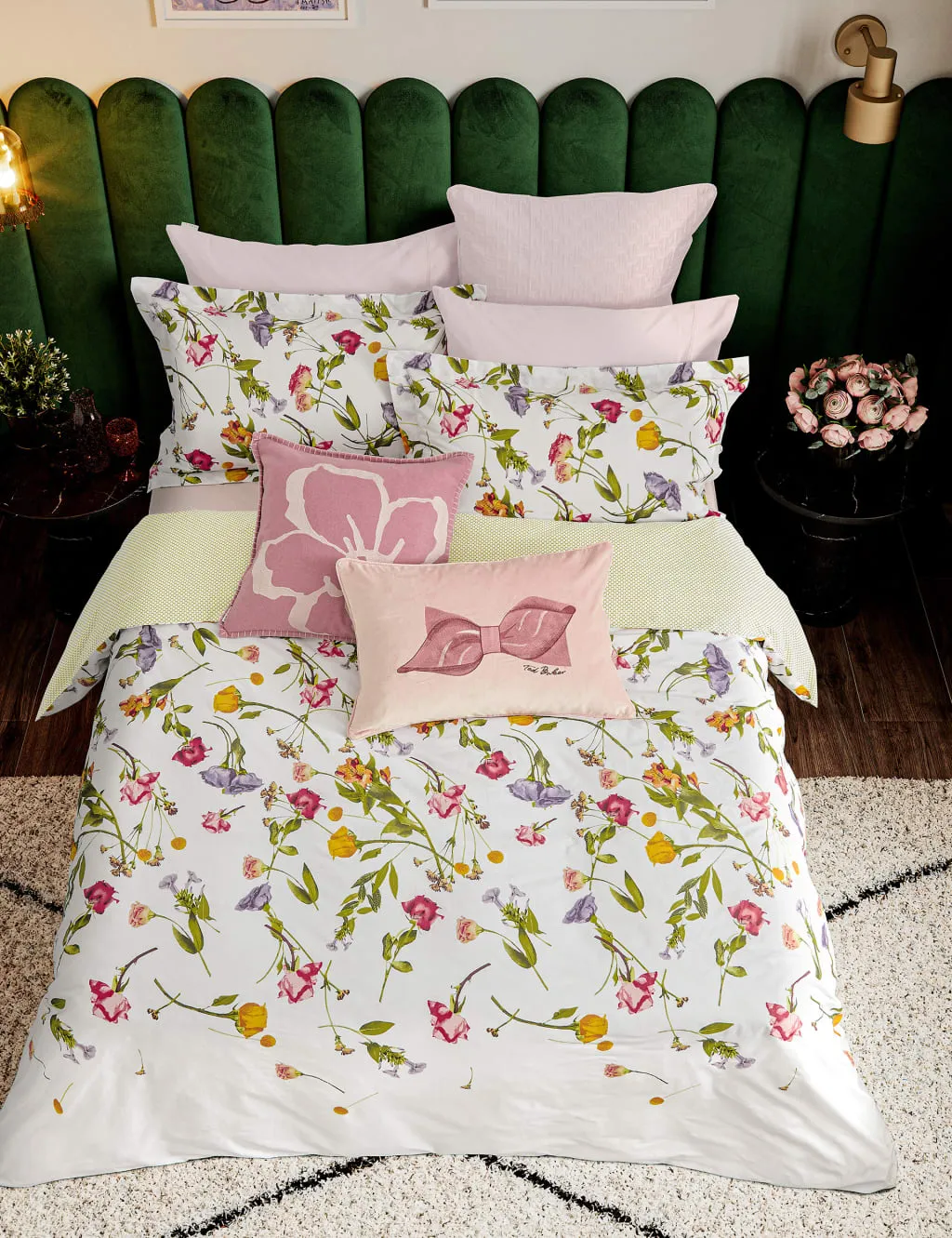 Super King Bedding Set Scattered Bouquet - Multi