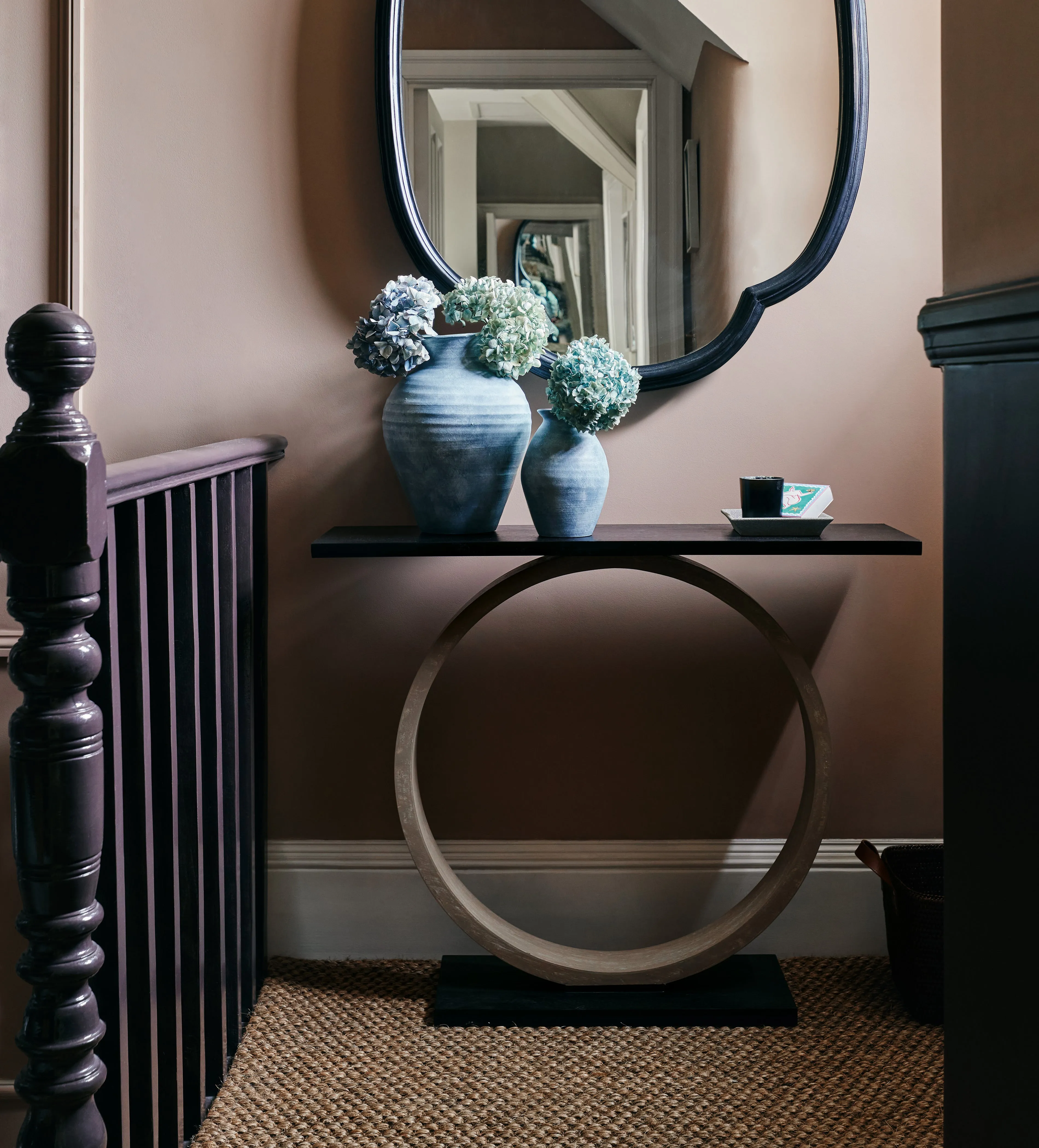 Console Table with Sculptural Base - Dark Grey