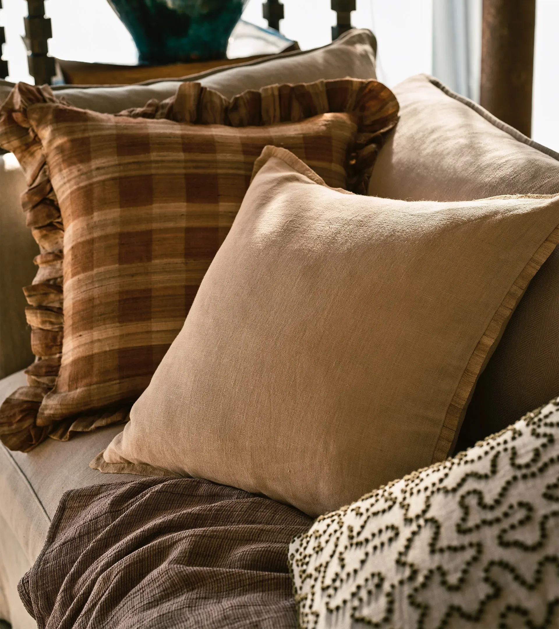 Cushion Cover with Silk Flange - Oyster, Linen