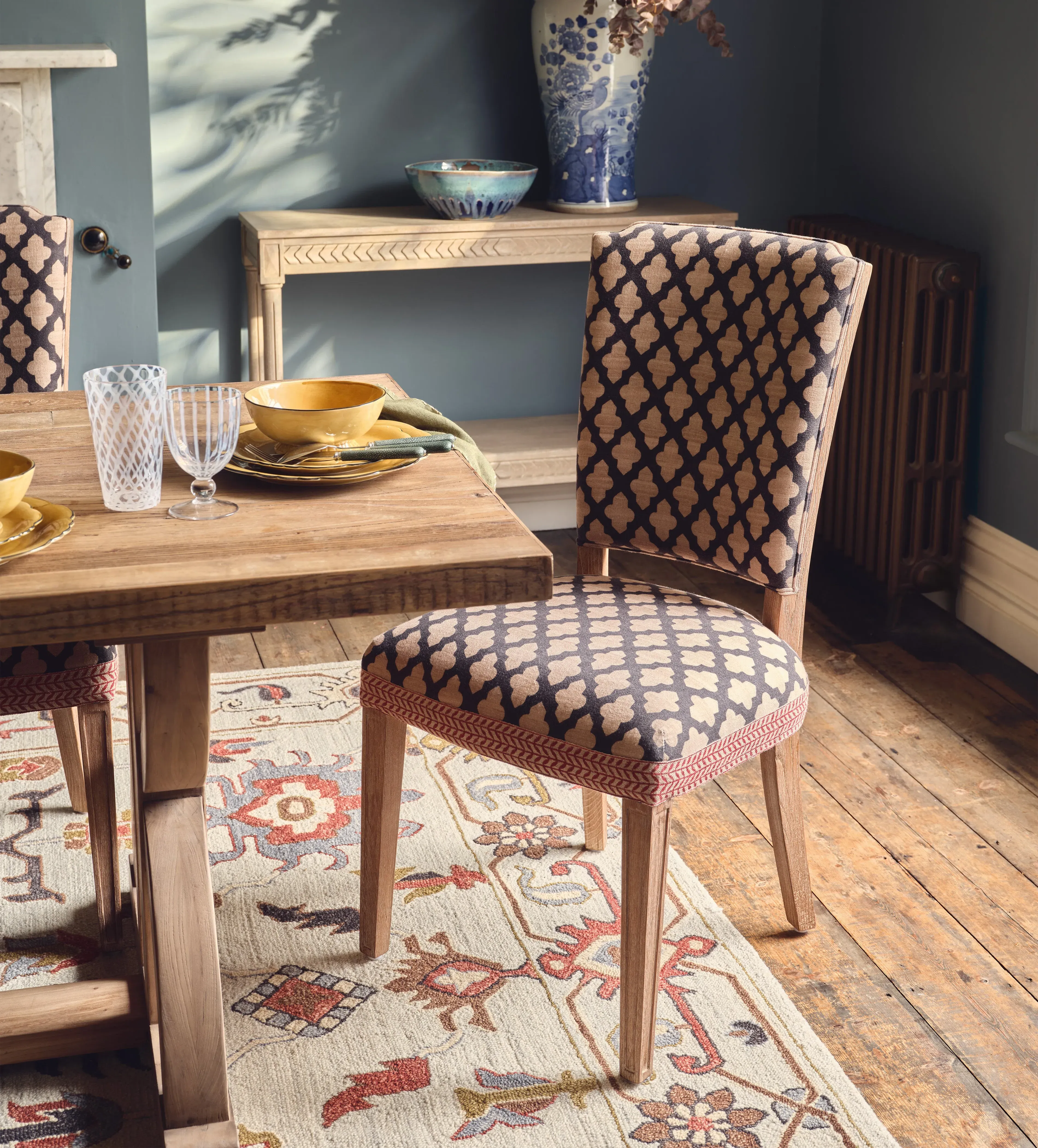 Dining Chair with Print Detail - Black, Linen