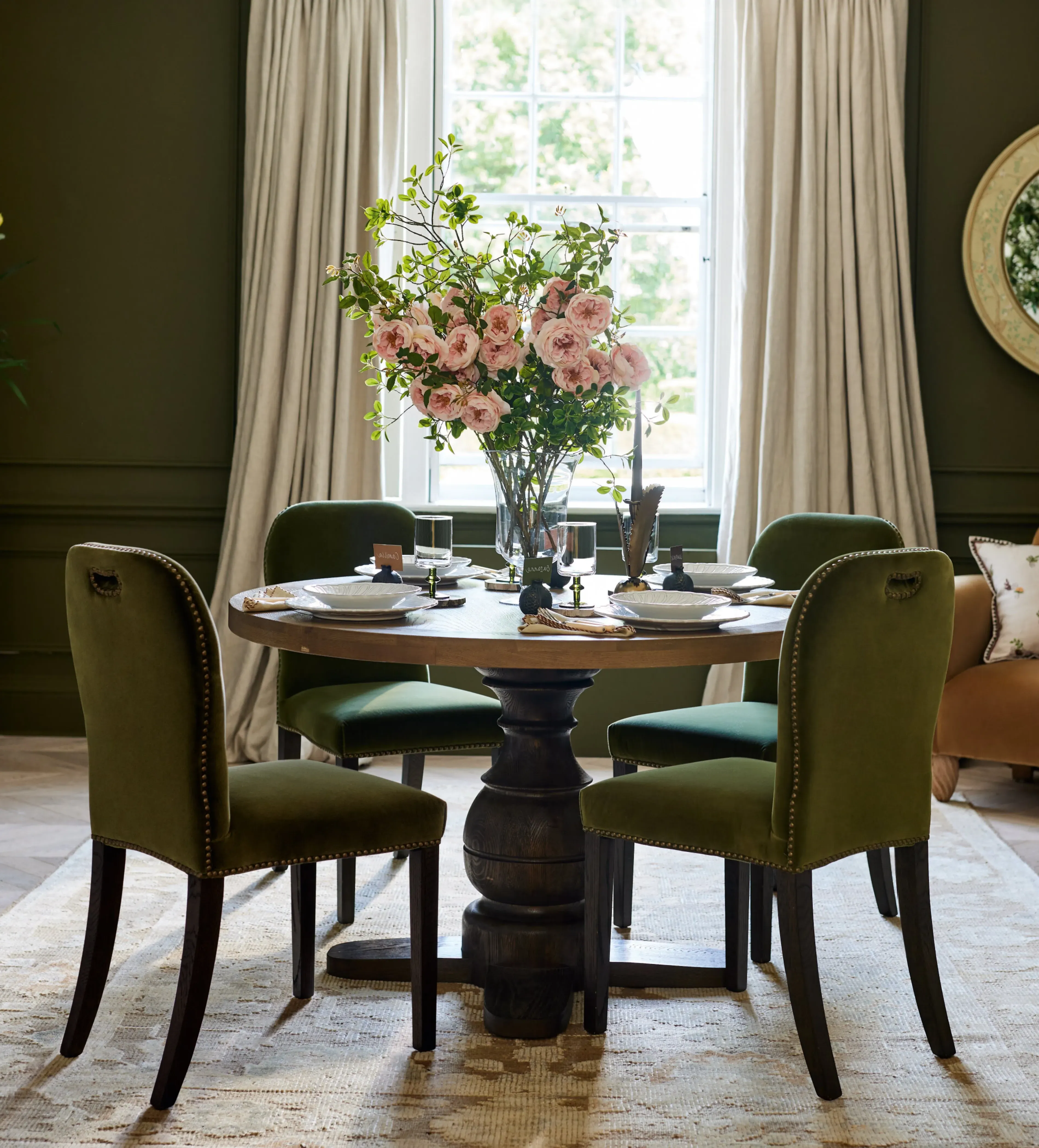 Dining Chair with Studs - Spruce, Velvet