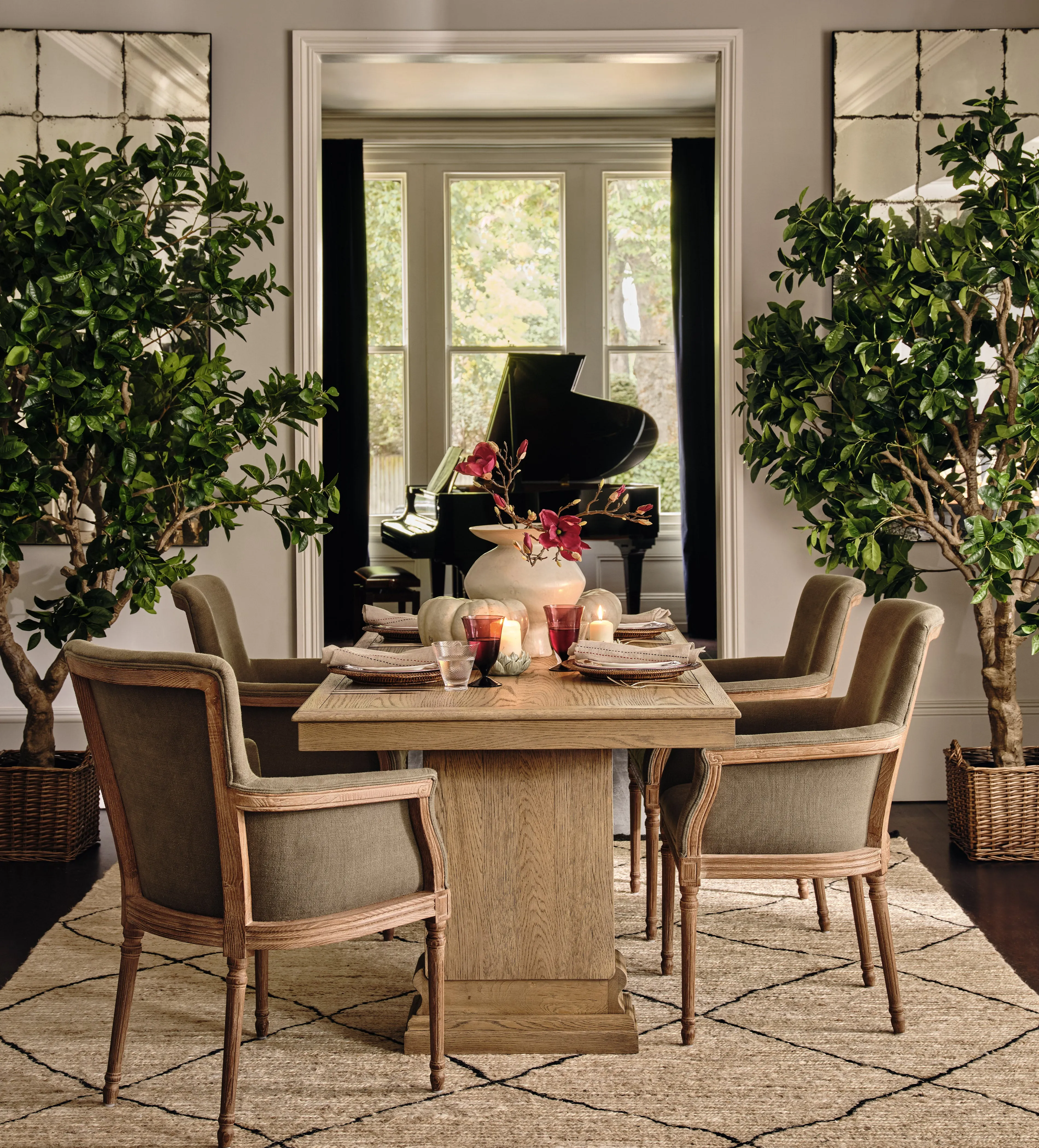 Extendable Dining Table - Weathered Oak