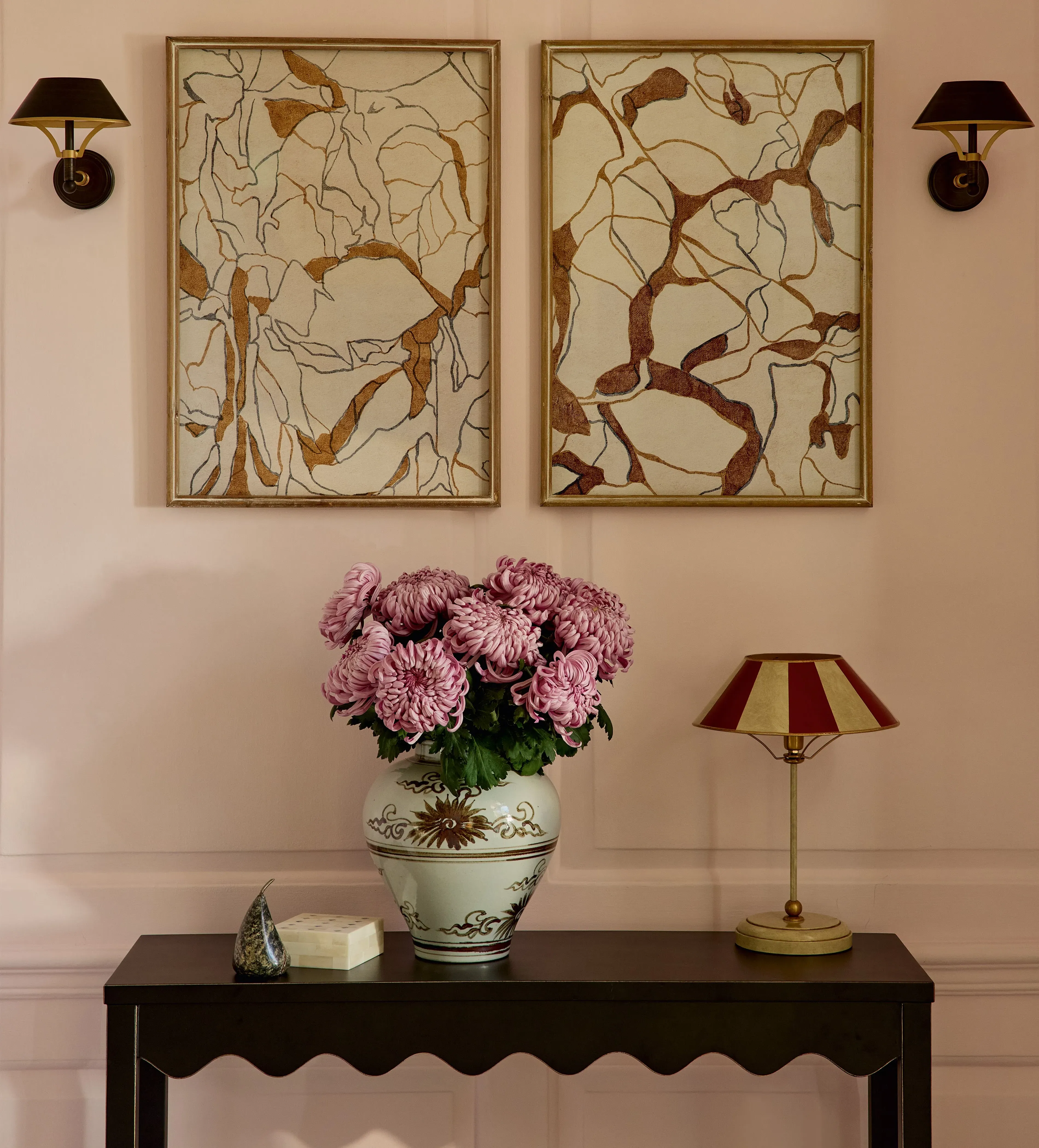 Mini Wireless Wall Lamp with Shade - Brown, Brass