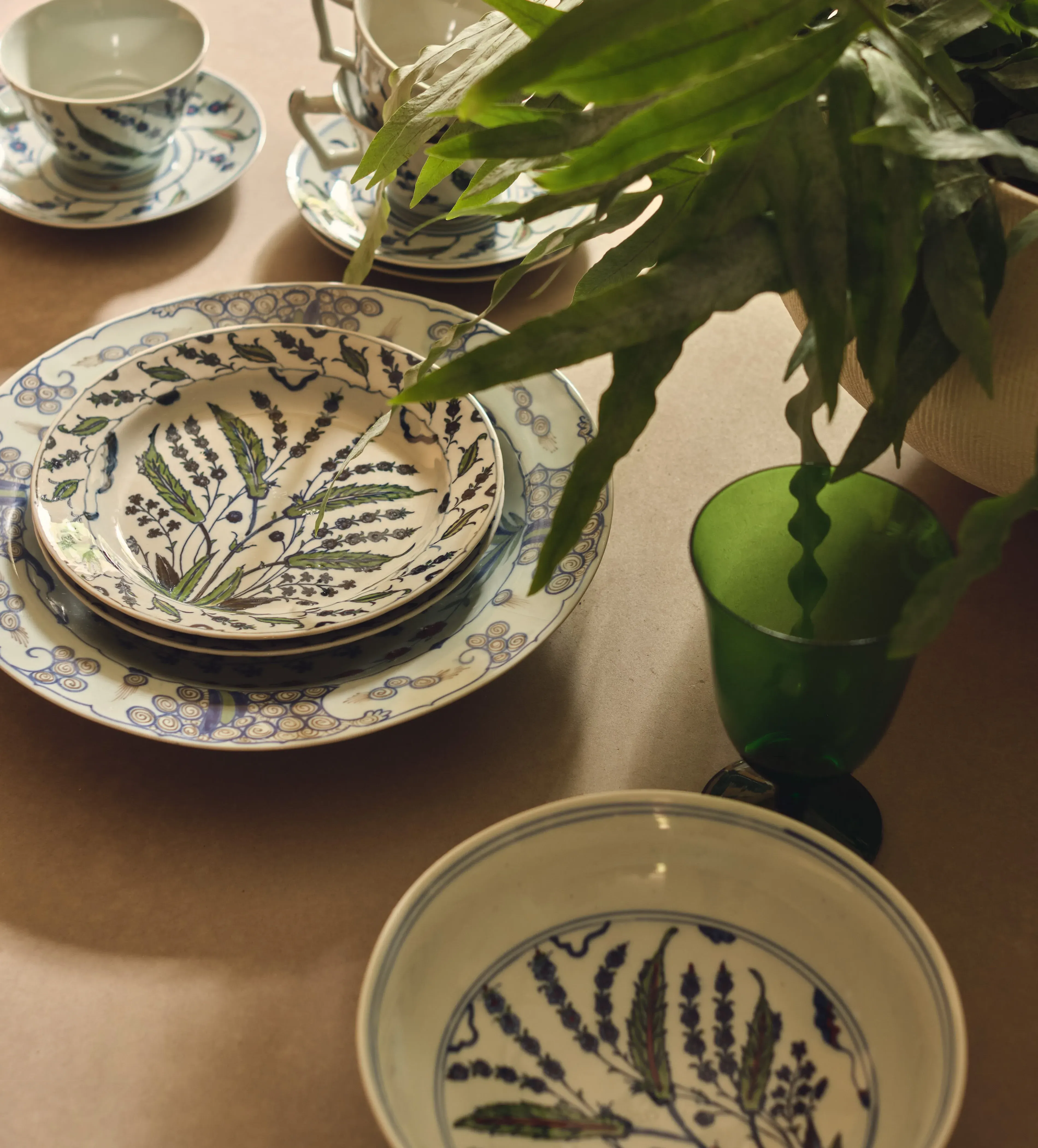 Set of 4 Dinner Plates - Multi, Ceramic