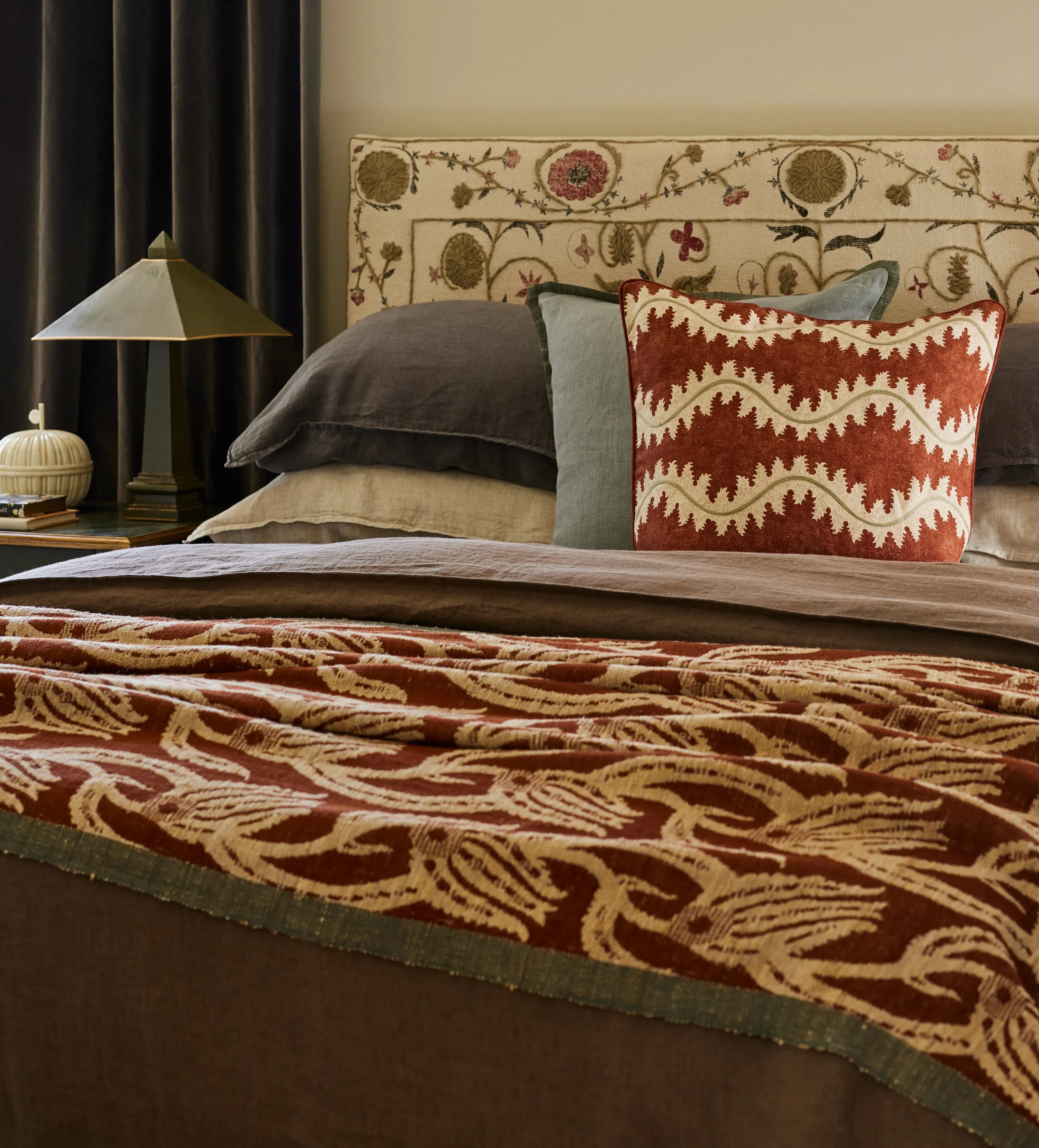Throw with Fringe Detail - Red, Silk Cotton