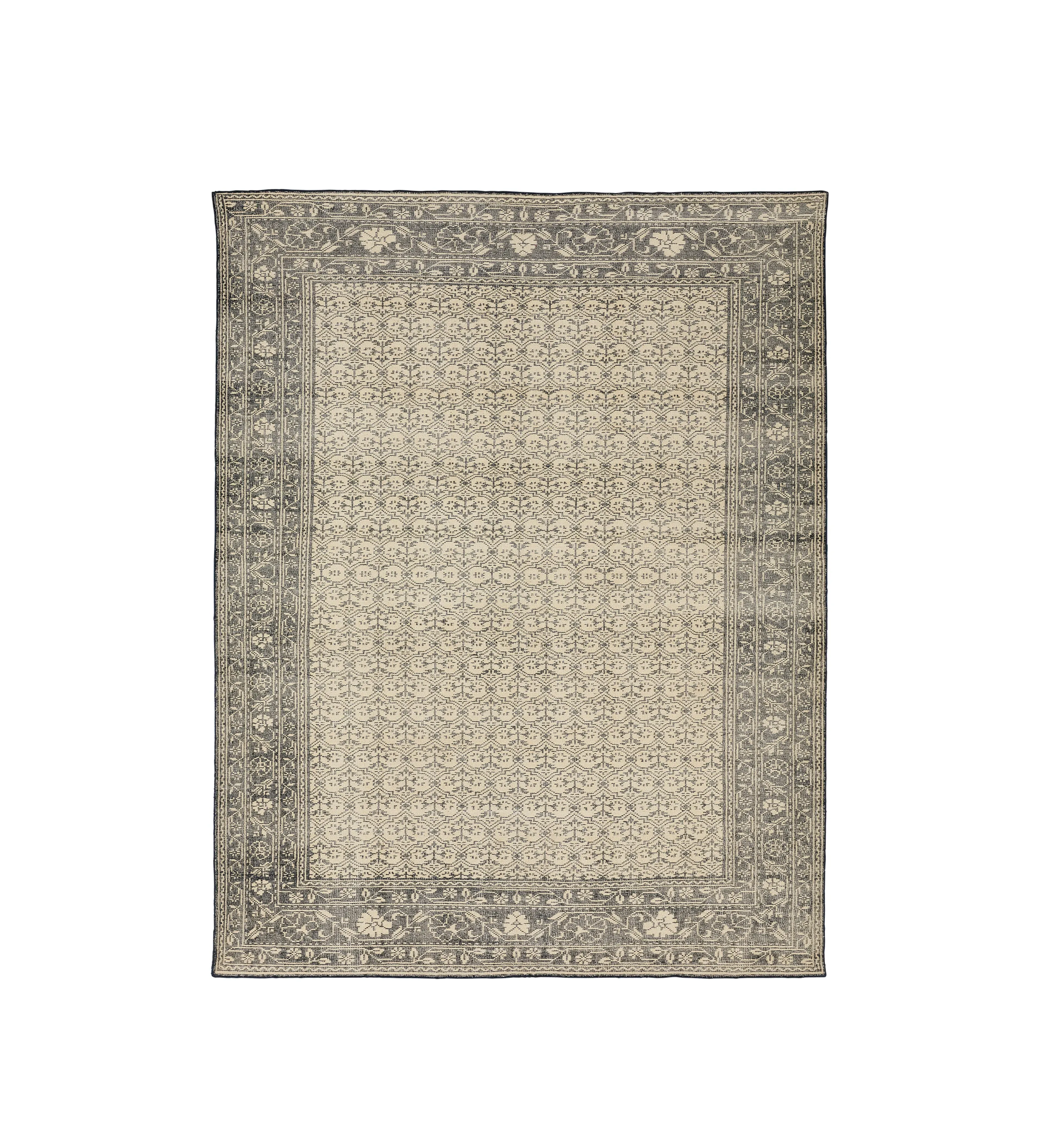 Traditional Rug with Floral Motifs - Navy, Wool image