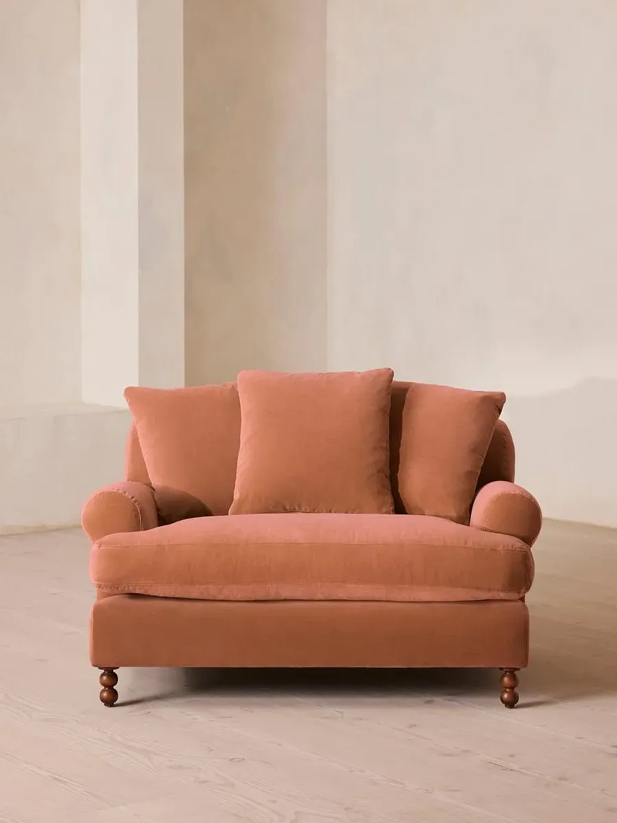 2-Seater Loveseat with Scroll Arms - Rose, Velvet