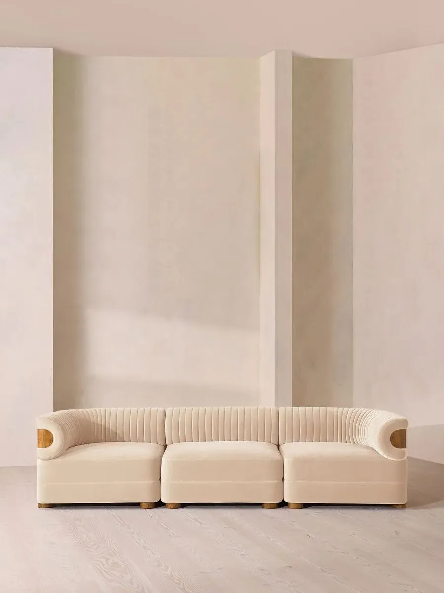 4-Seater Modular Sofa with Fluted Back - Porcelain, Velvet