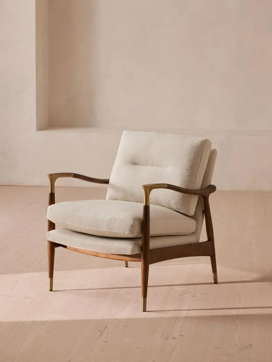 Armchair with Brass Details - Natural, Linen