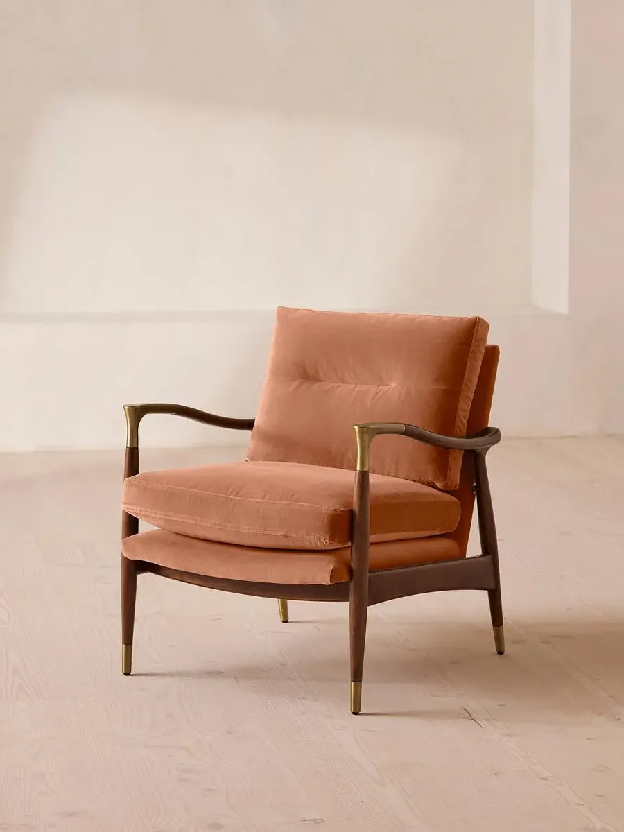 Armchair with Brass Details - Rose, Velvet