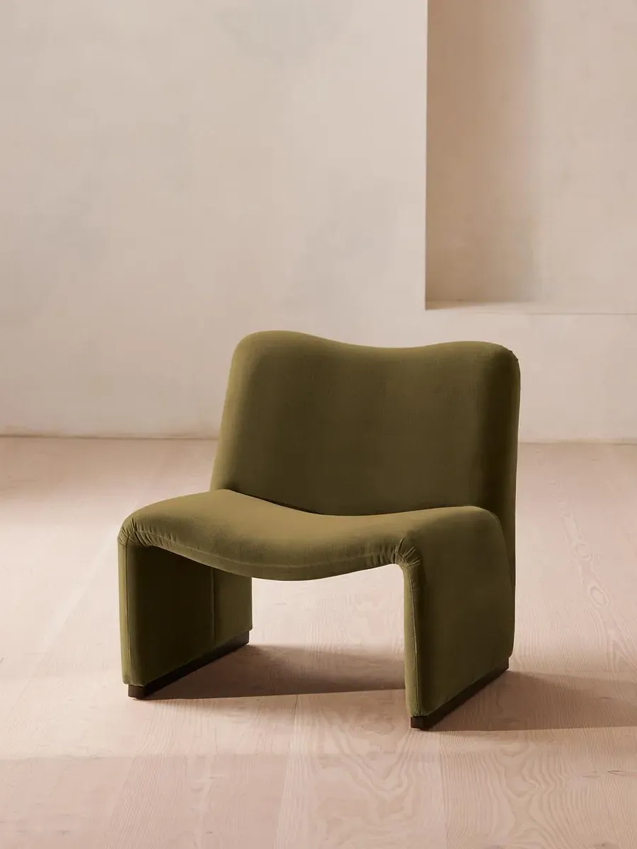 Curved Armchair with Birch Frame - Olive, Velvet