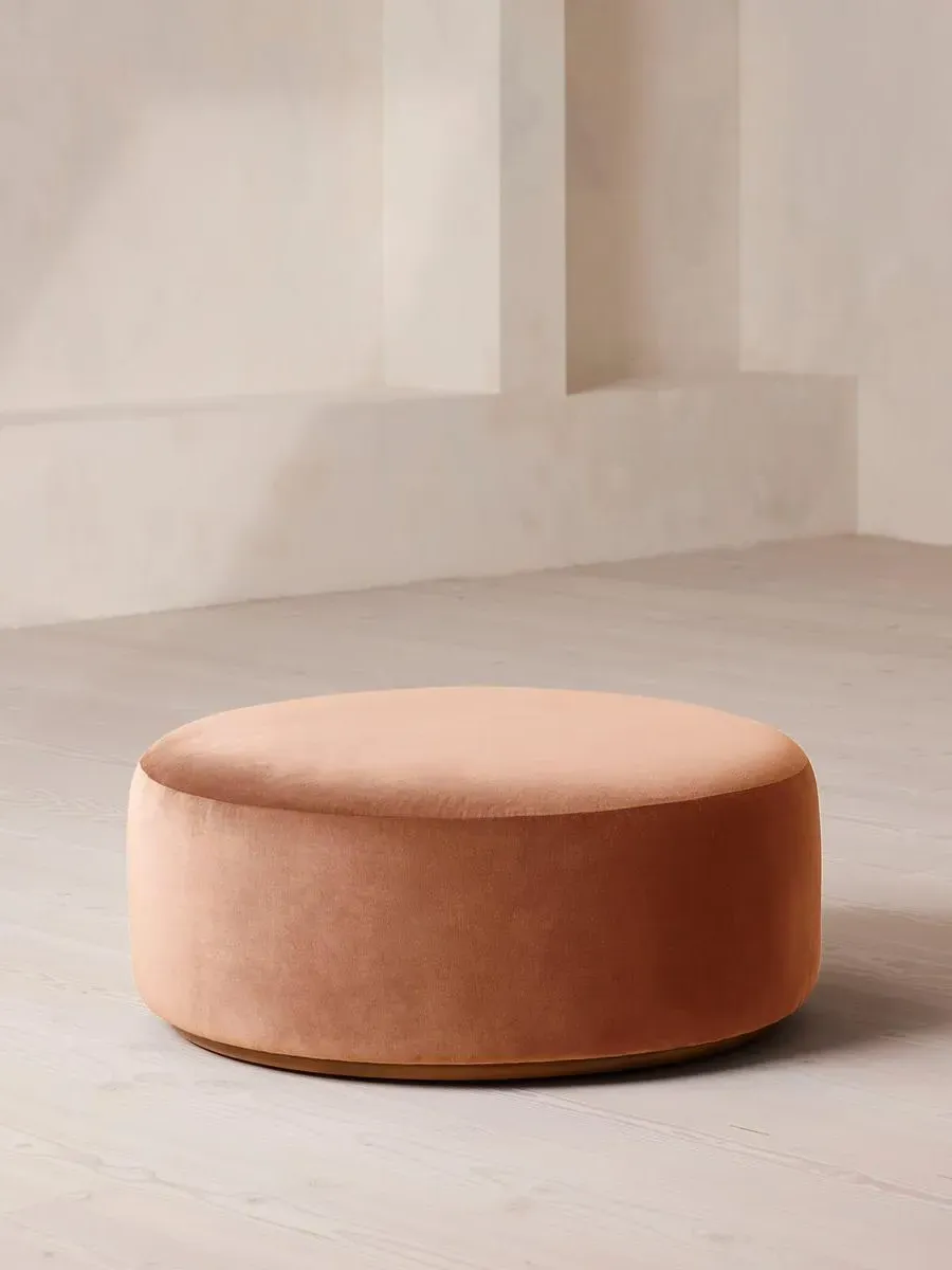 Curved Ottoman - Antique Rose, Velvet image