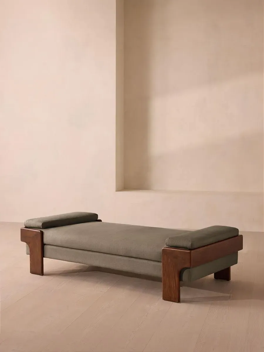 Daybed with Bolster Cushions - Mushroom, Linen