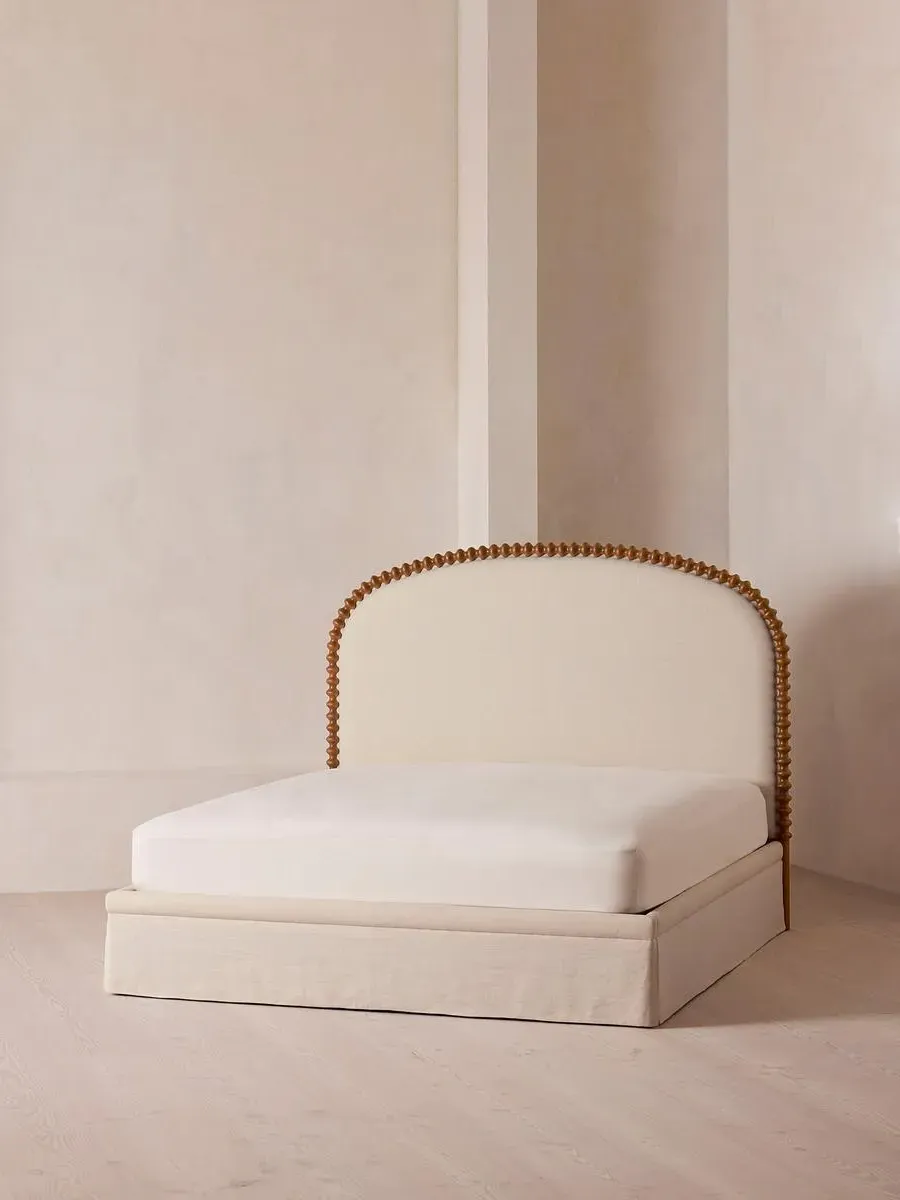 King Bed with Curved Headboard - Bisque, Linen