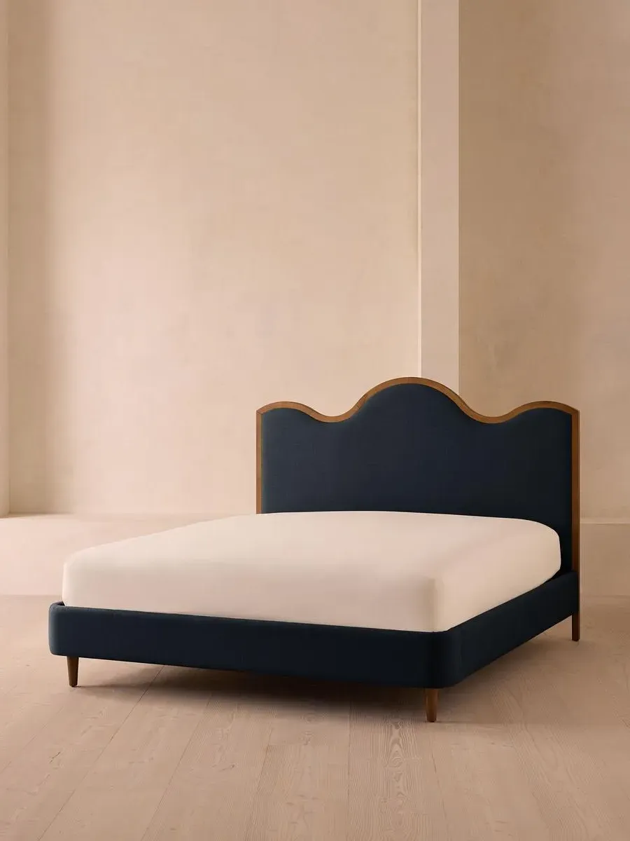 King Bed with Waved Headboard - Indigo, Linen