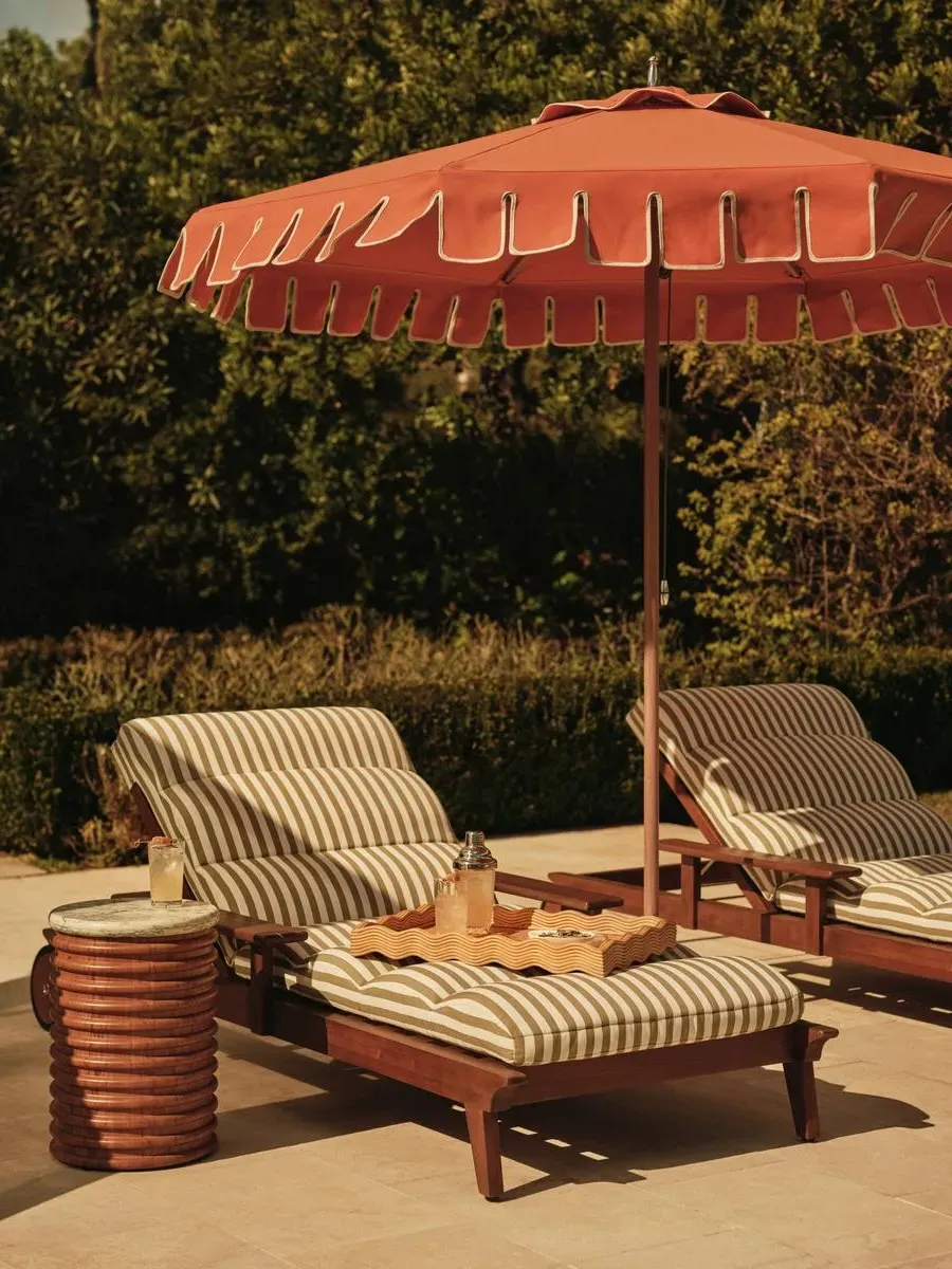 Octagonal Parasol with Scalloped Edge - Orange image