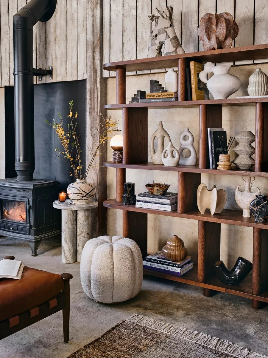 Open Shelving Unit with Rounded Edges - Oak Wood image