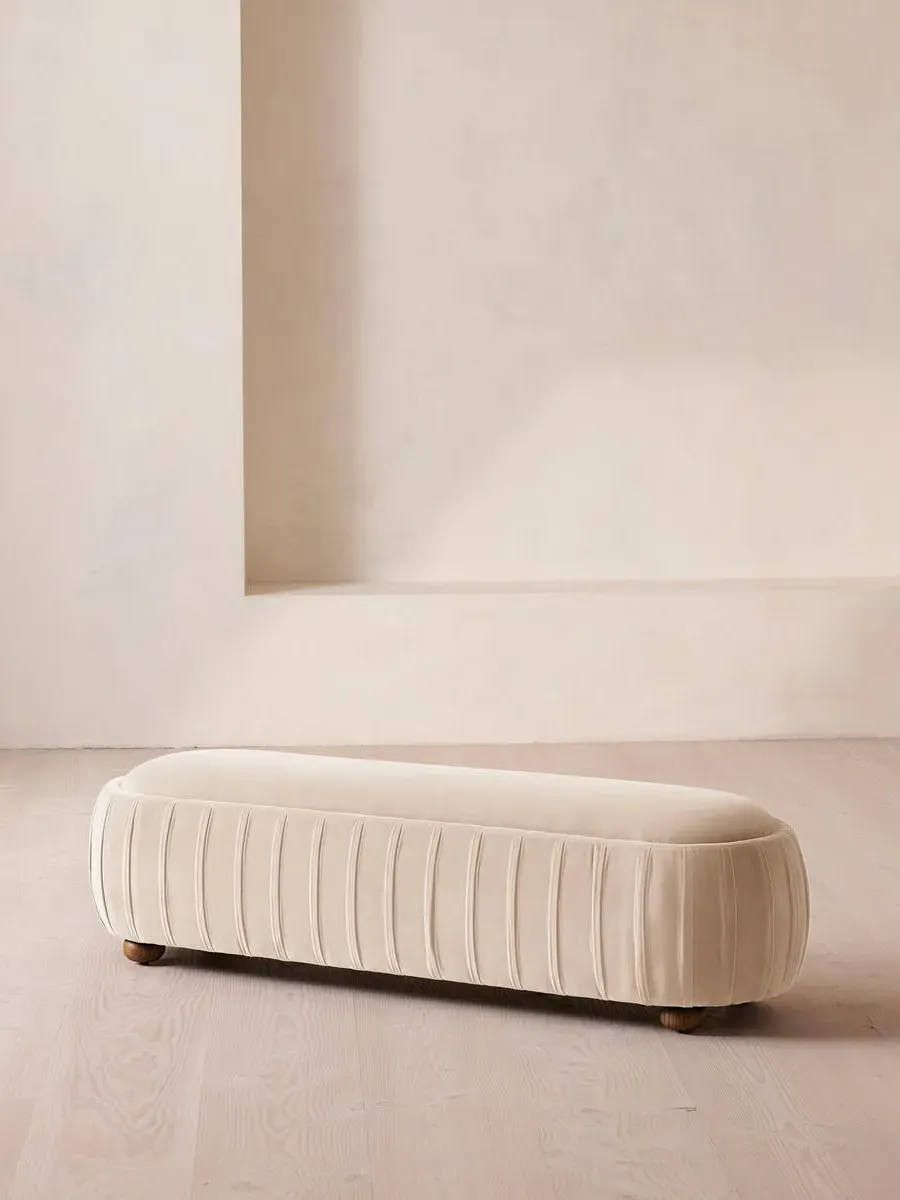 Round Bench - Porcelain, Velvet