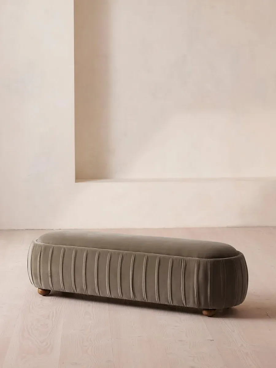 Round Bench - Taupe, Velvet