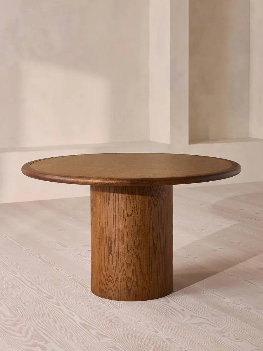 Round Dining Table - Dark, Oak image