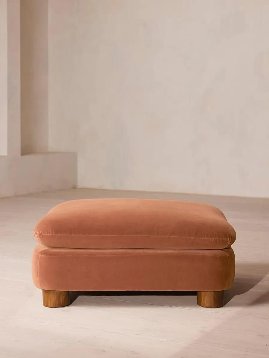 Round Ottoman with Cylindrical Legs - Rose, Velvet