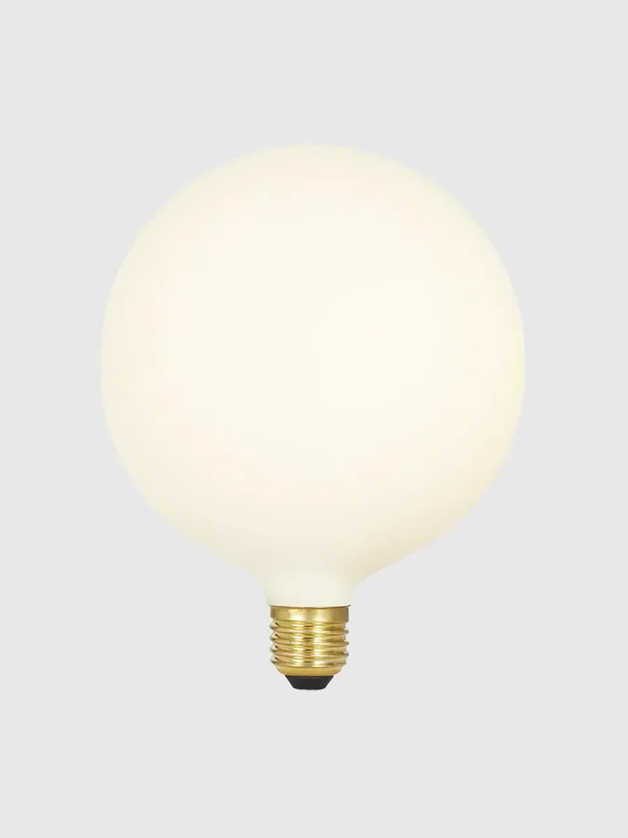 Sphere LED Bulb 8W E27 - White, Matte Finish image