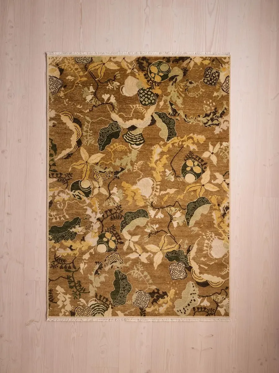 Swatch Hand-Knotted Rug - Floral, Wool image