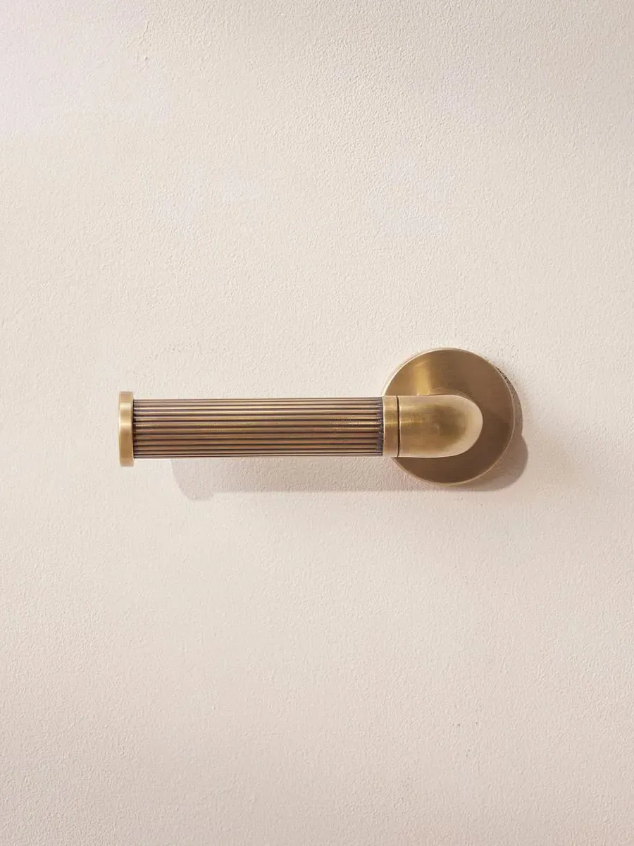 Toilet Roll Holder with Ribbed Detail - Brass image