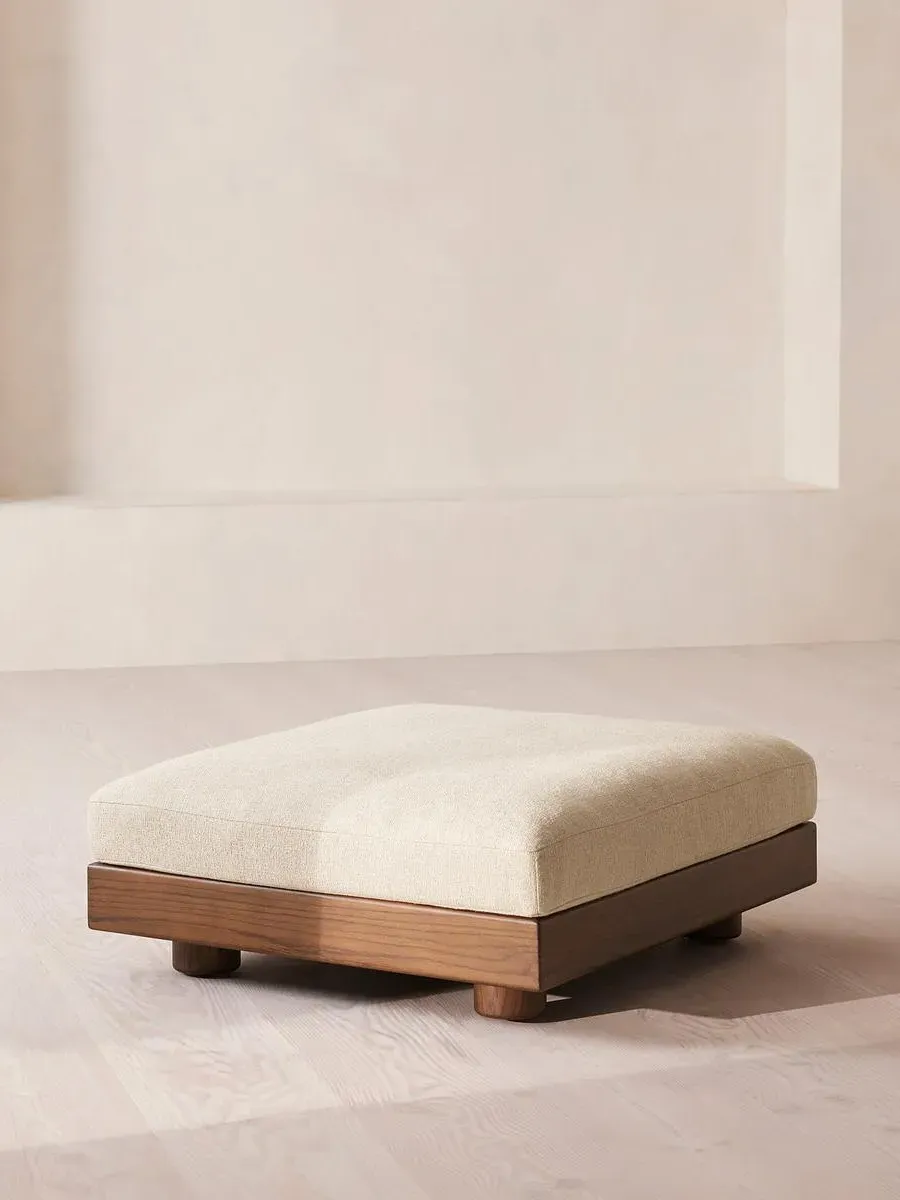 Wide Ottoman with Oak Base - Textured Linen image