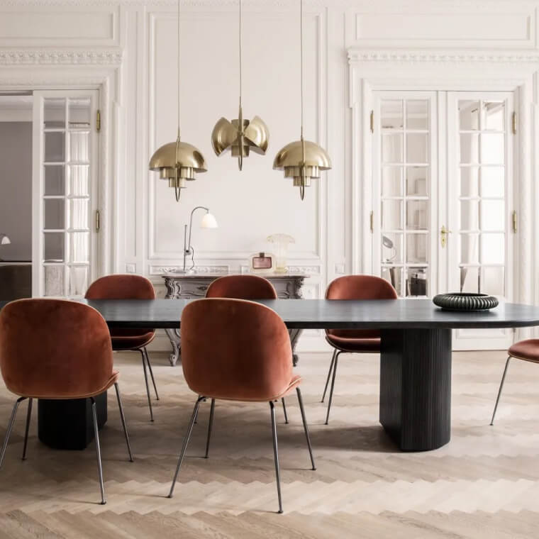 Moon Elliptical Dining Table lifestyle