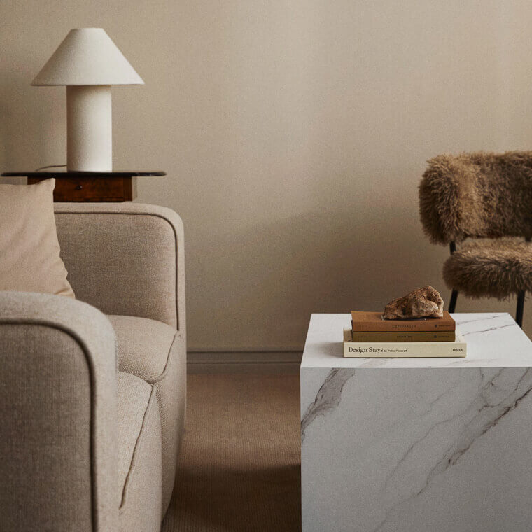 Cube-shaped Table lifestyle