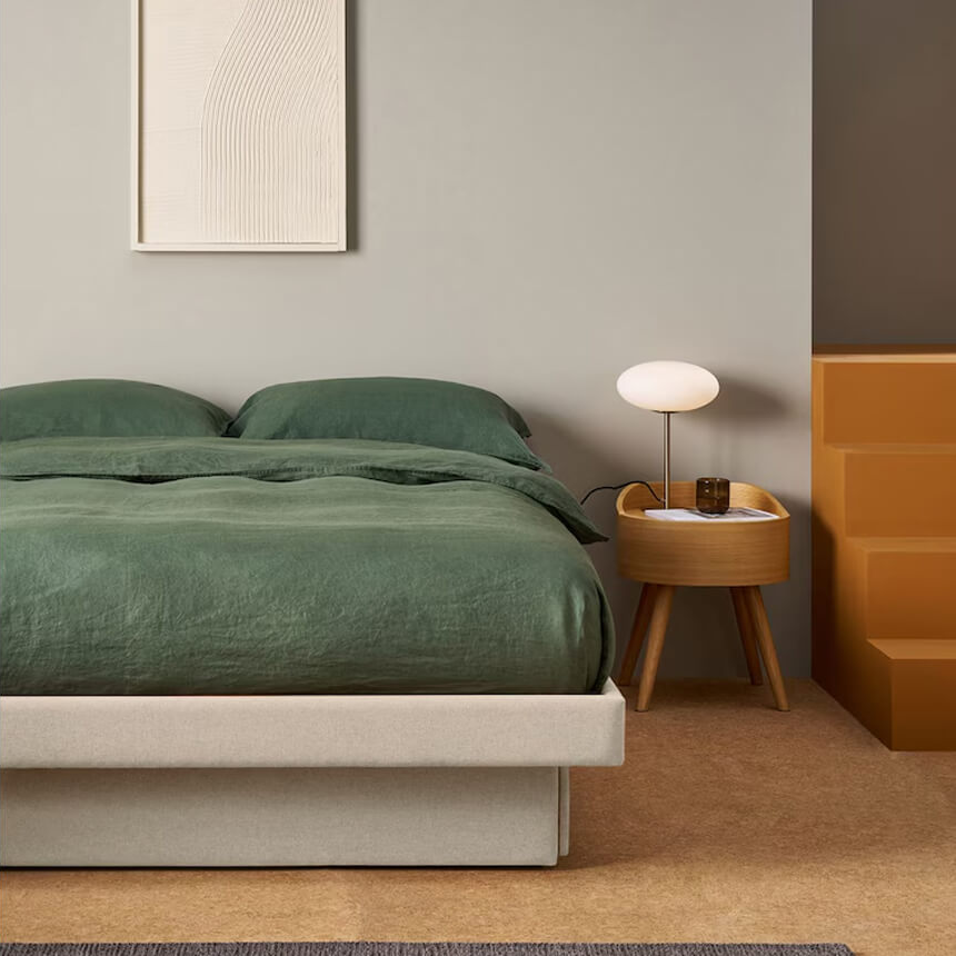 Robyn Platform Storage Bed