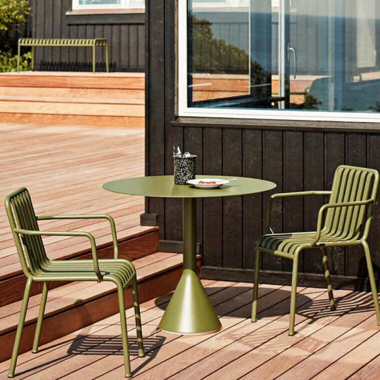 Palissade Cone Dining Table