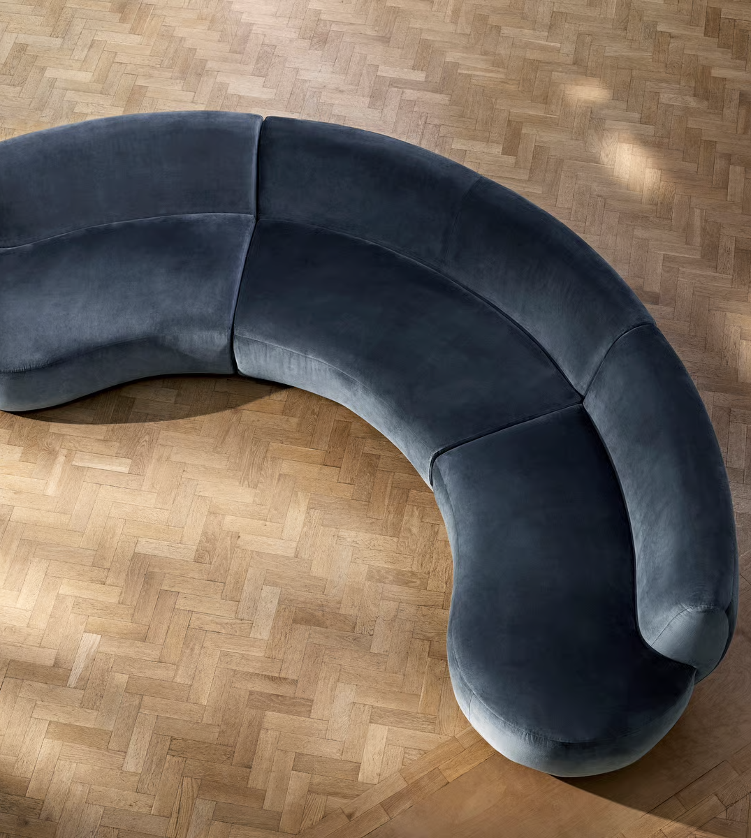 Aline Sofa